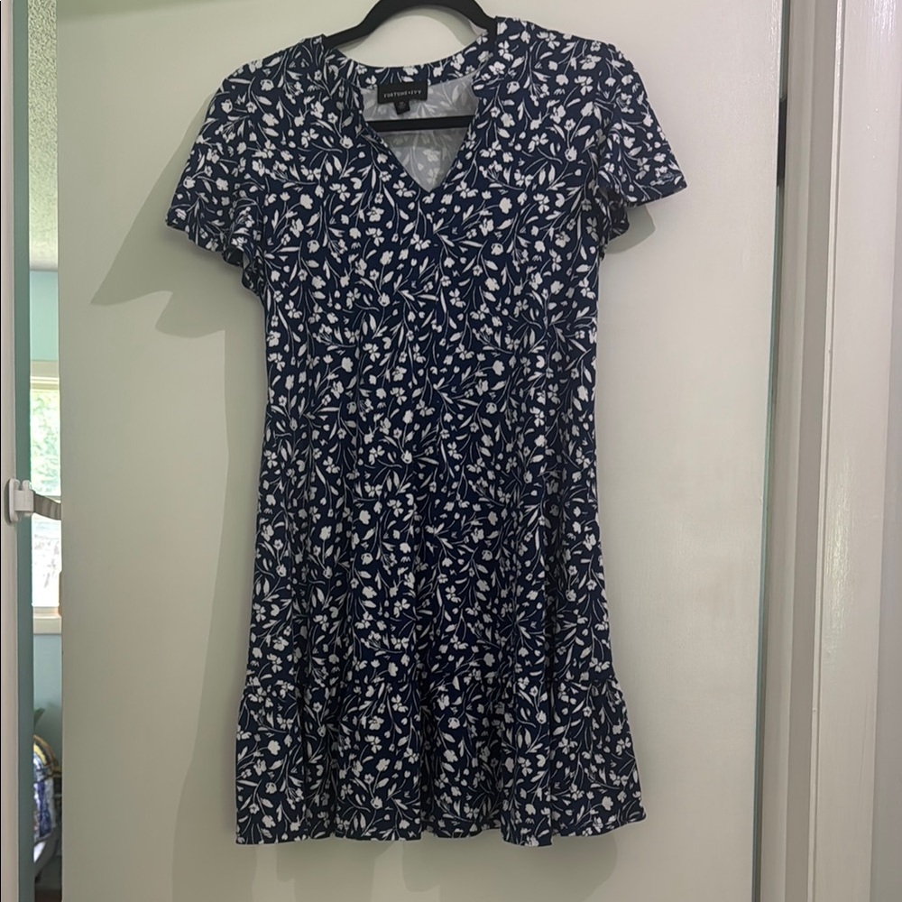 Elegant Blue Floral Mini Dress
